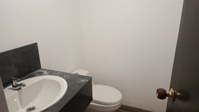 1975061020251218104437