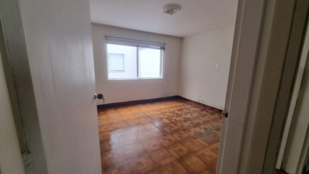 1975061120251218030005