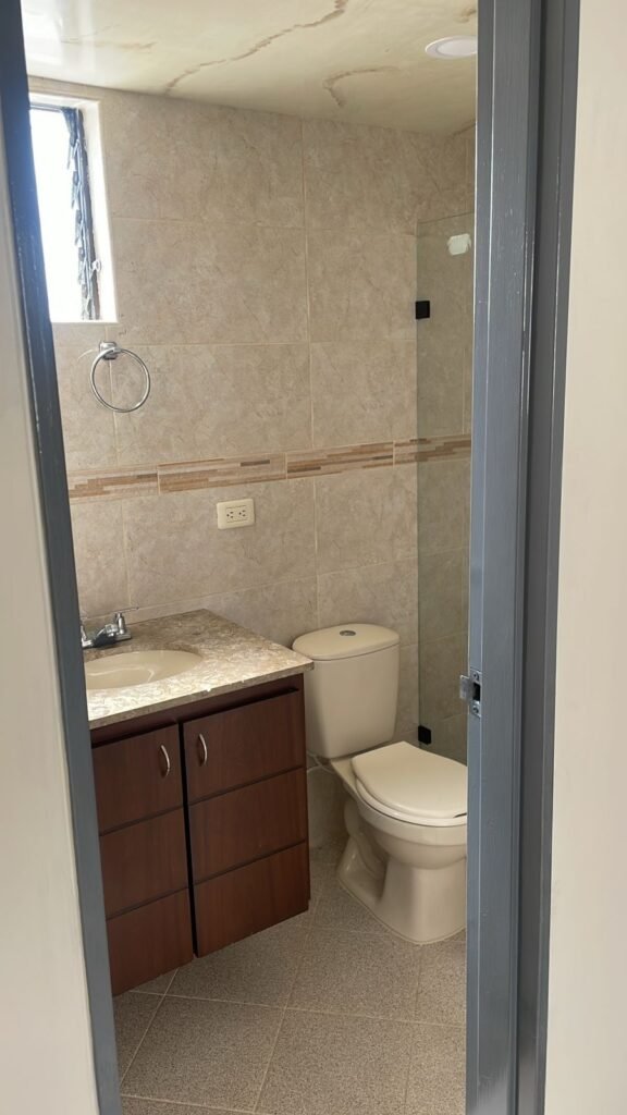 1975061120260114014816