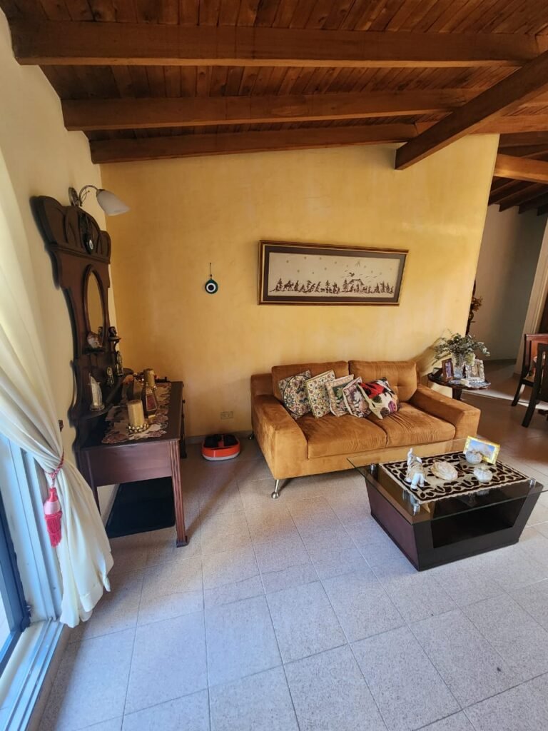 1975061120260227012610