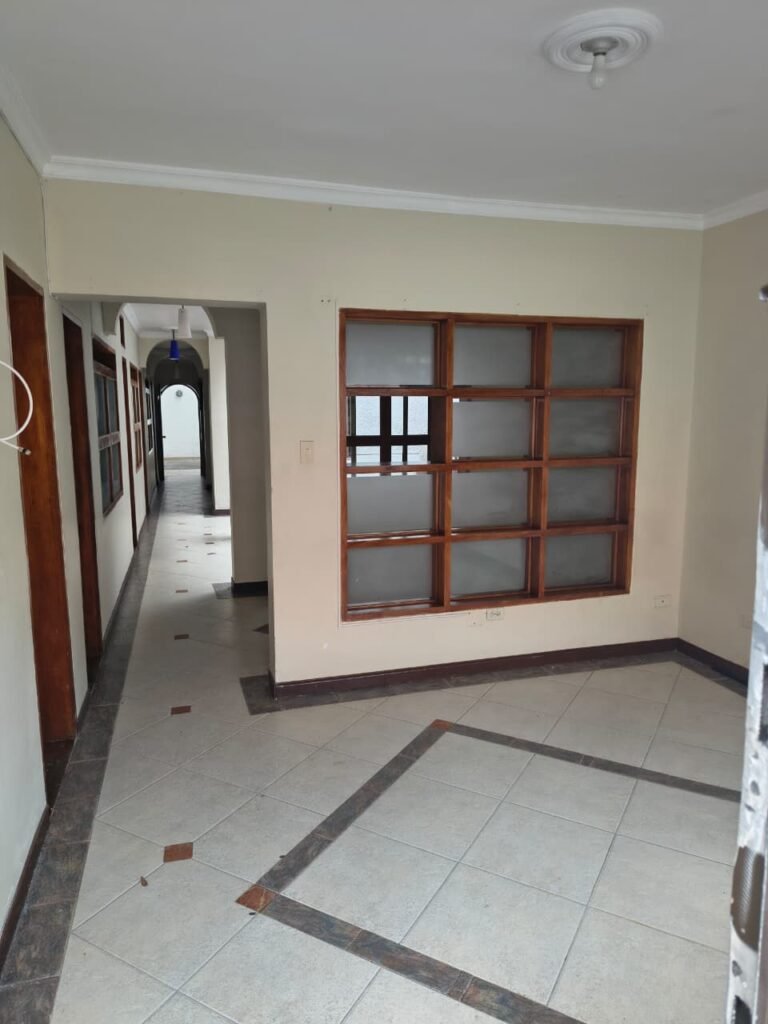 197506120251212102009