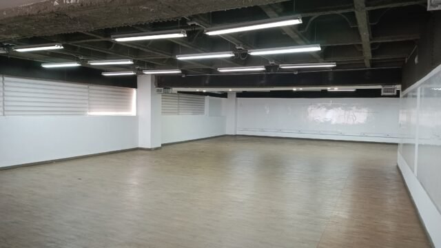 197506120251218095425