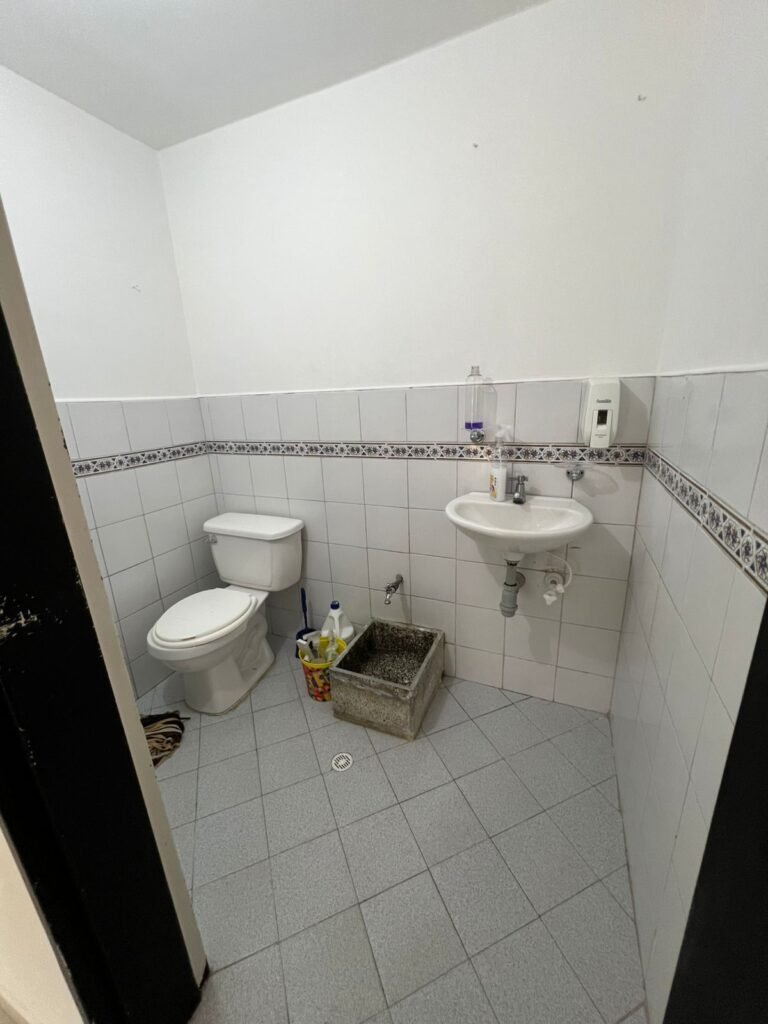 197506120251218115450