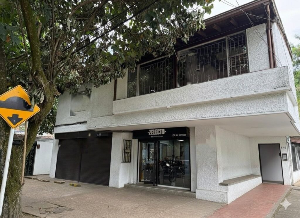 197506120251218121912