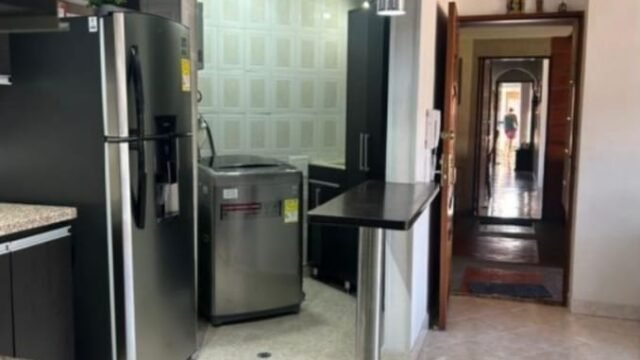 197506120260114023302