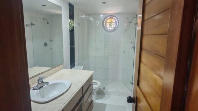 197506120260220033252