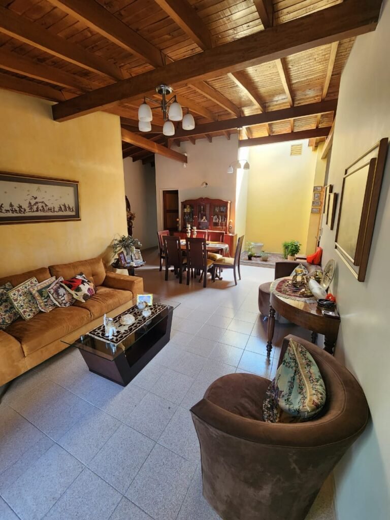 197506120260227012607