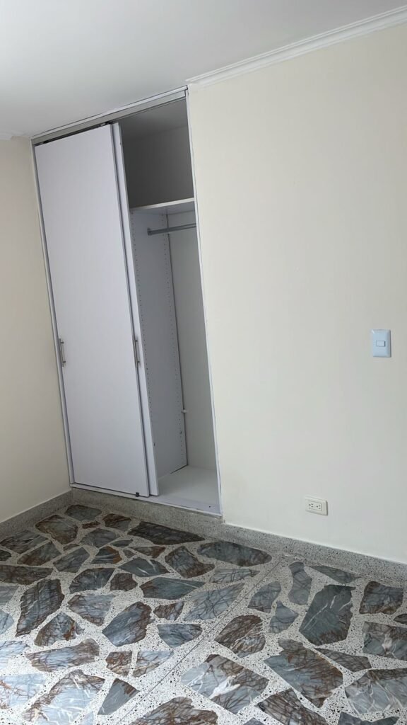 1975061220260114014816