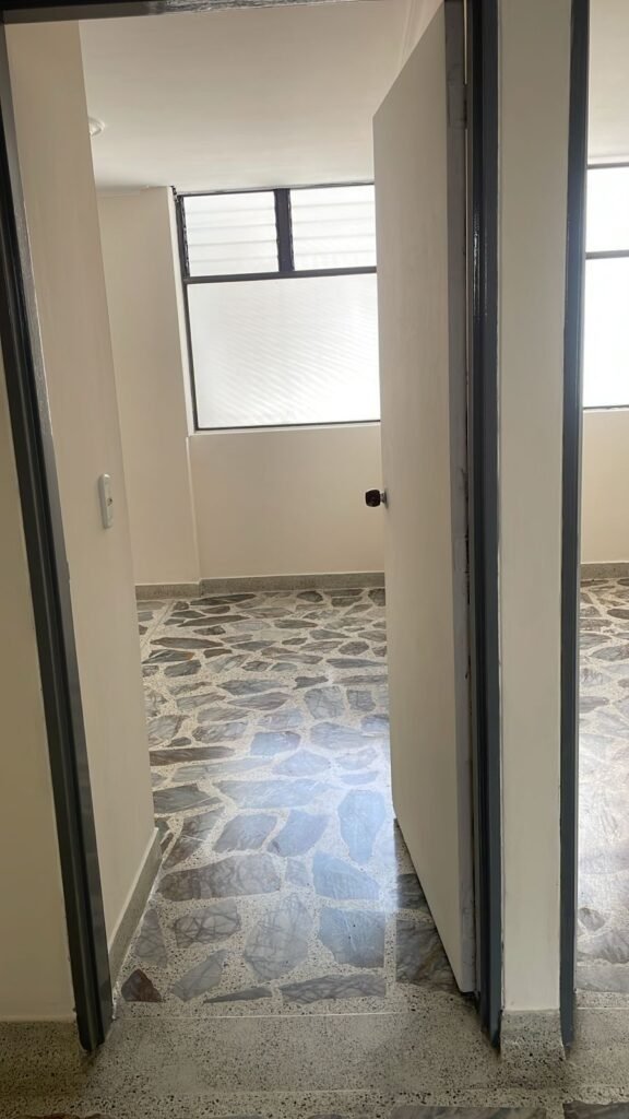 1975061420260114014817