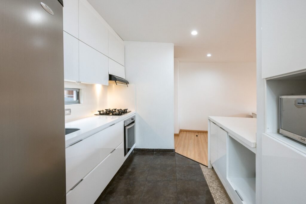 1975061420260114015807