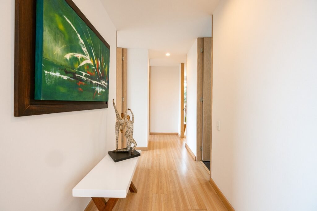 1975061520260114015807