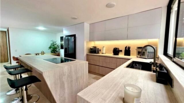 1975061520260219031936