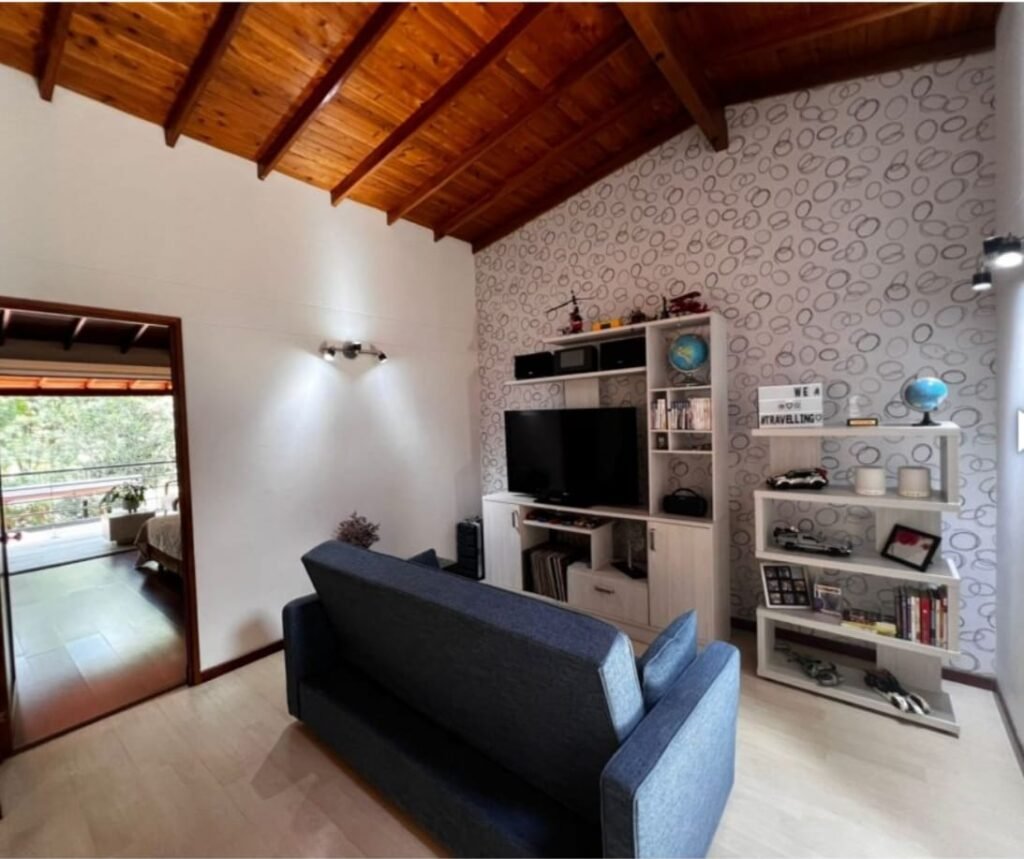 1975061620260113033707