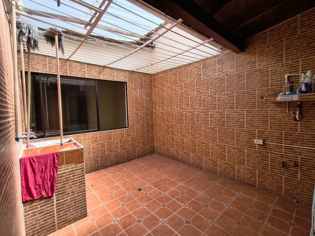 1975061720260108102319