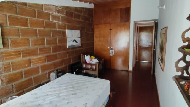 1975061720260217024006