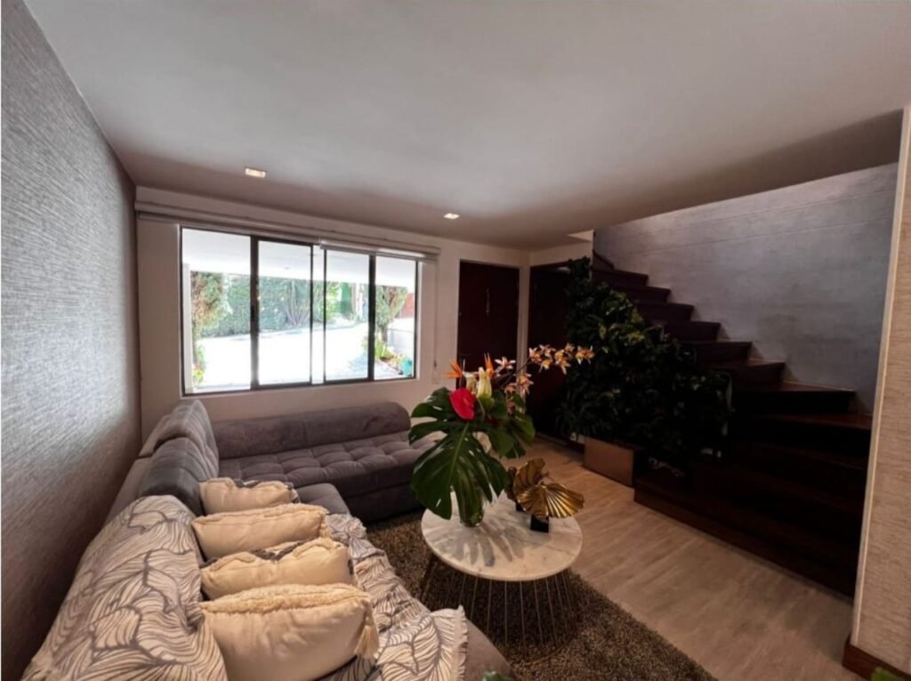 1975061820260113033707