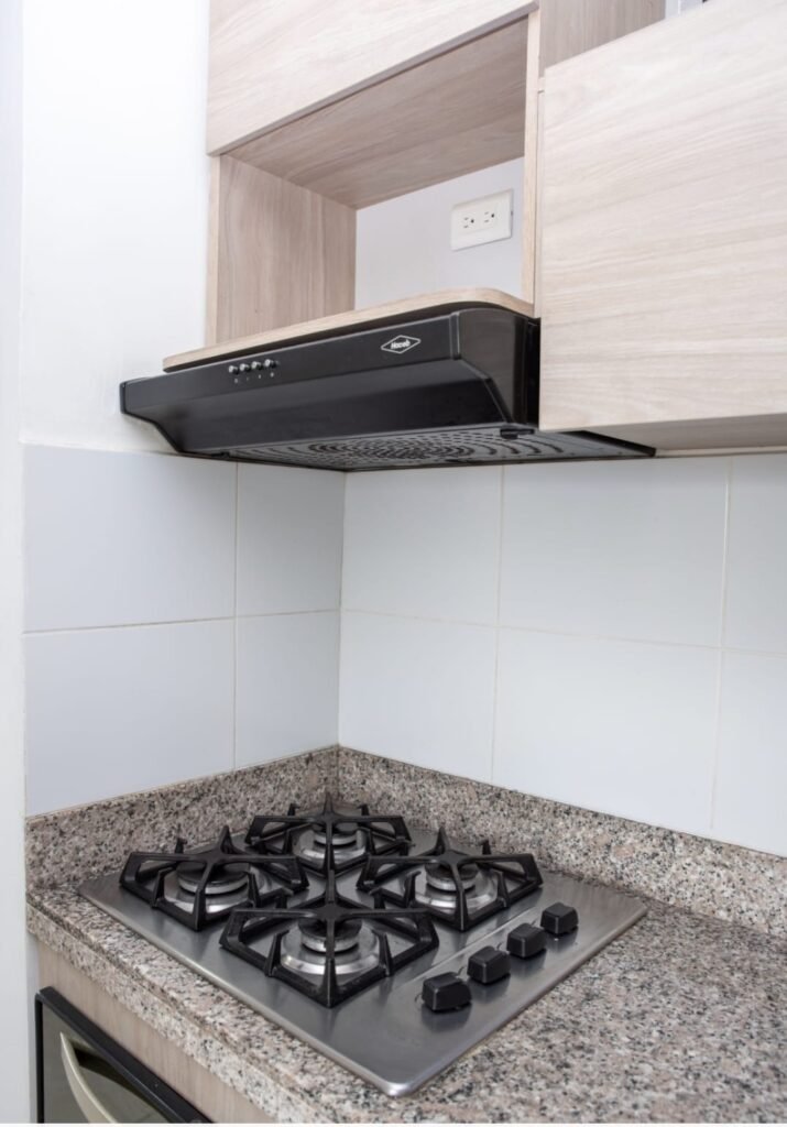 1975061820260219041453