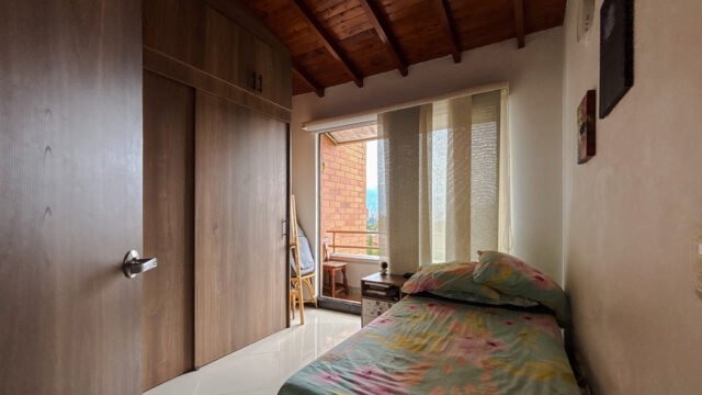 1975061820260226014155