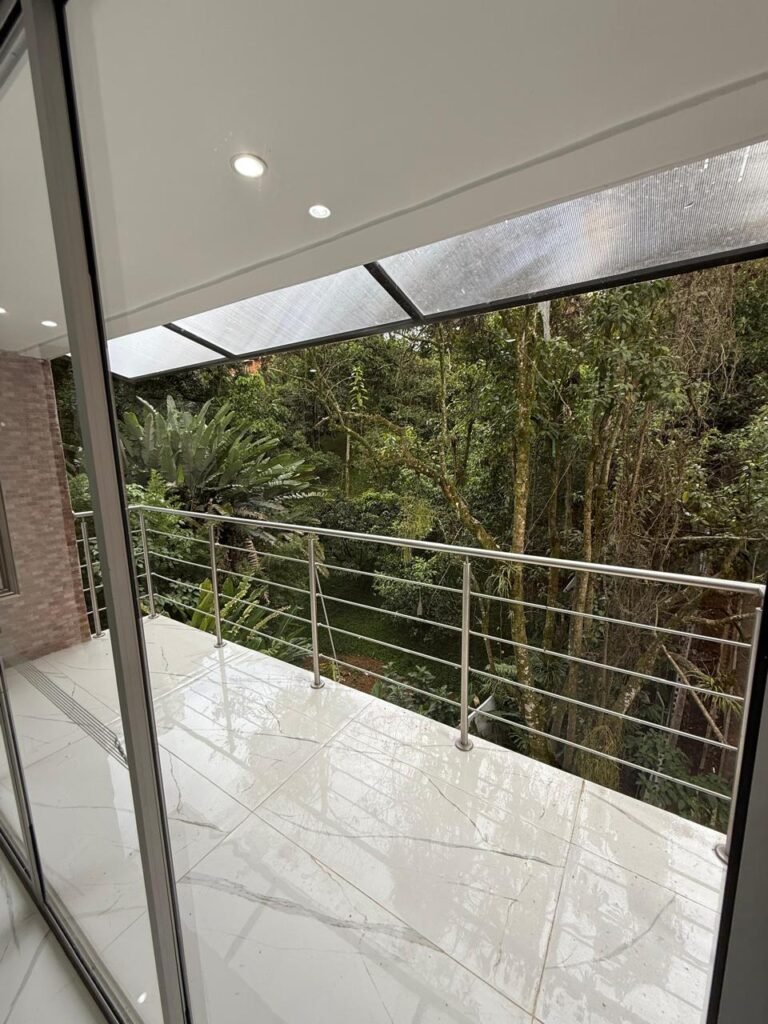 1975062020260127012851