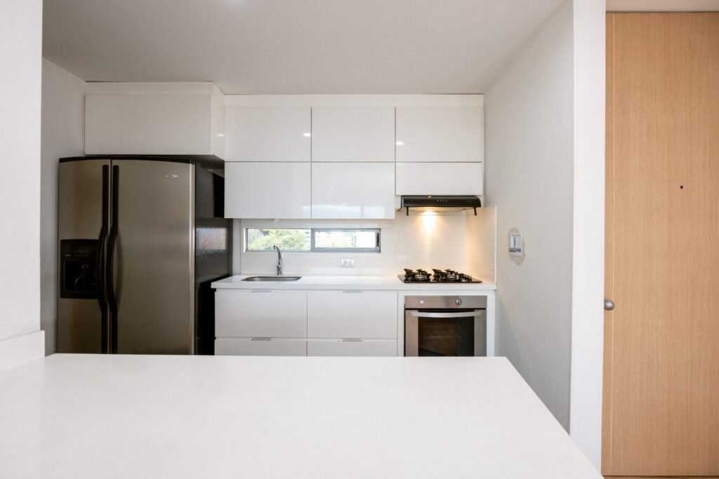 1975062120260114015809