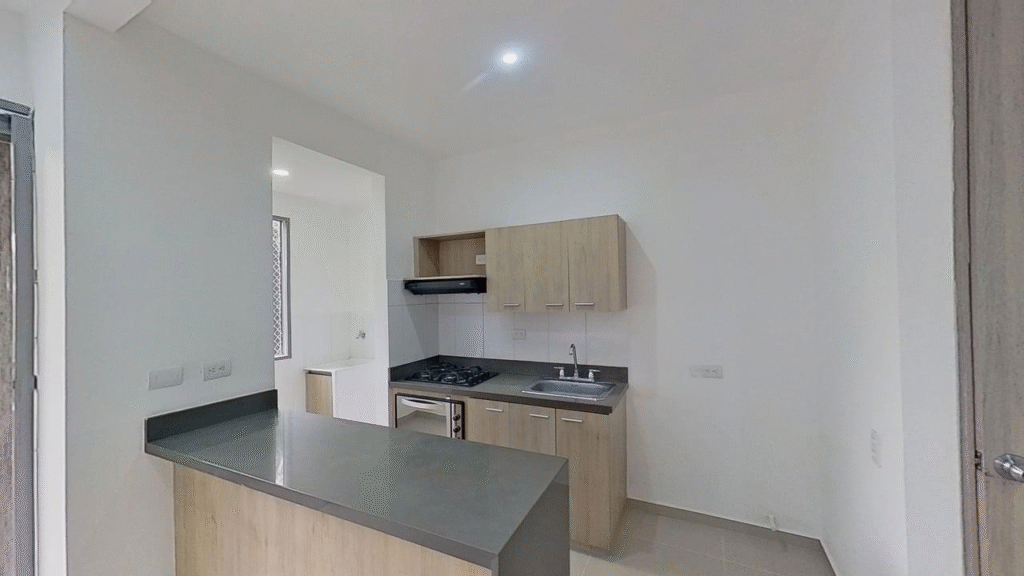 197506220251215025616