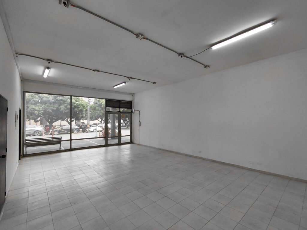 197506220251217104824