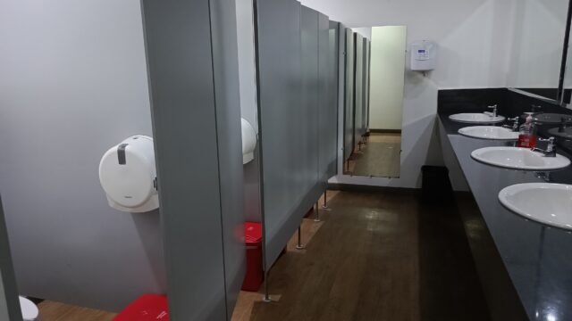 197506220251218104432