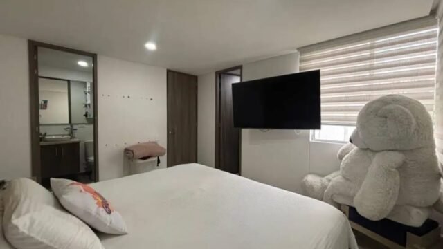 197506220260113042805