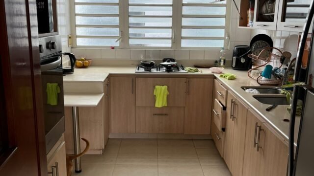 197506220260203030802 1