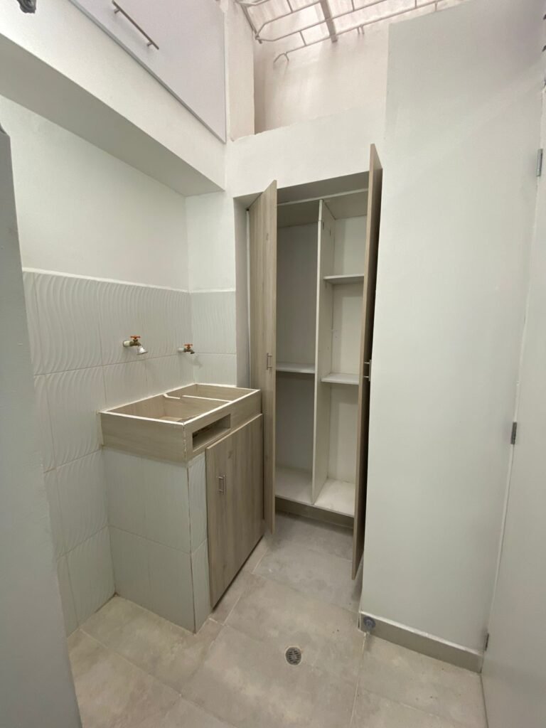 197506220260219024046