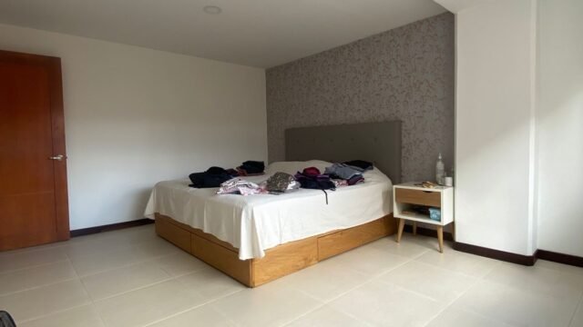 1975062320251217093312