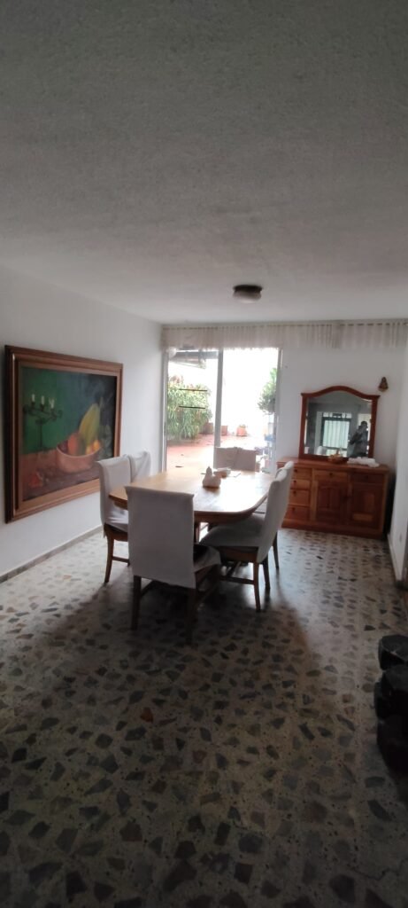 1975062620260217024013