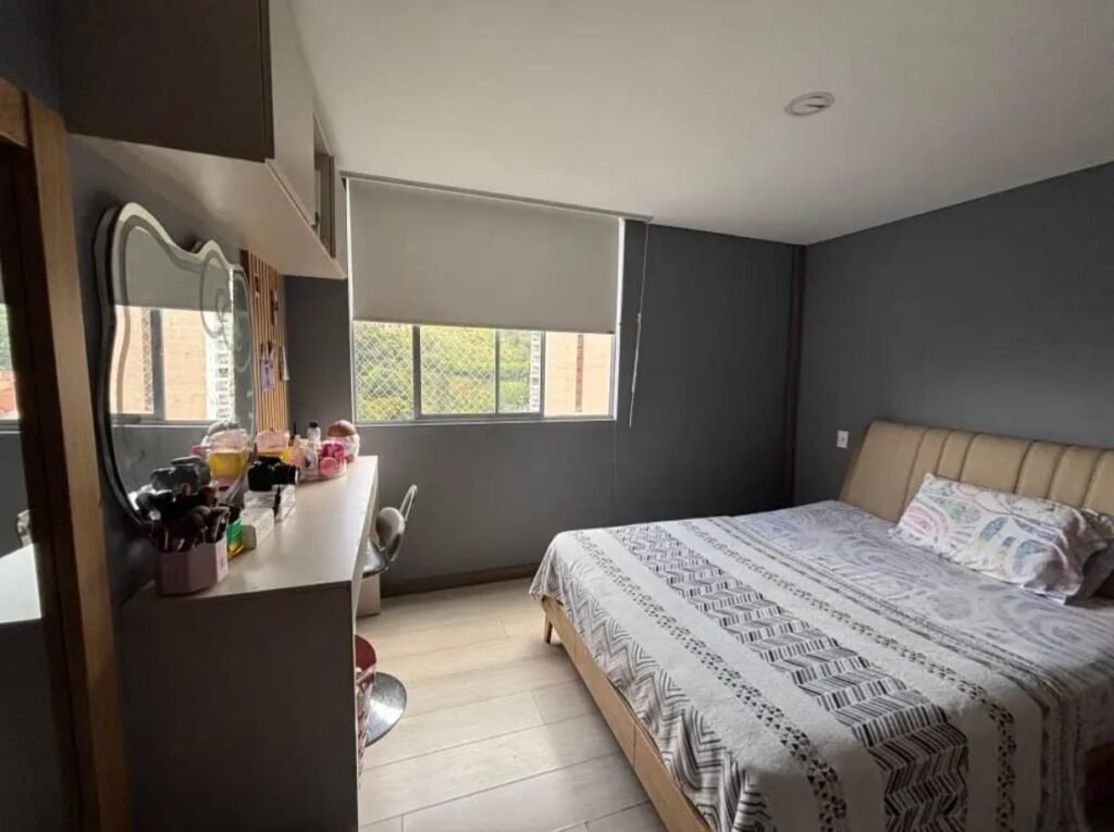 197506320260113042805