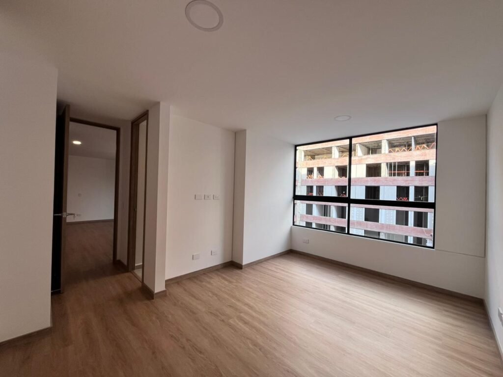 1975063220260226103525