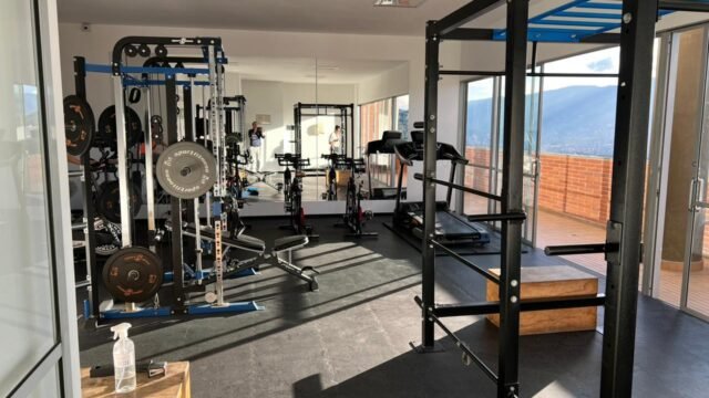 197506420260114015803