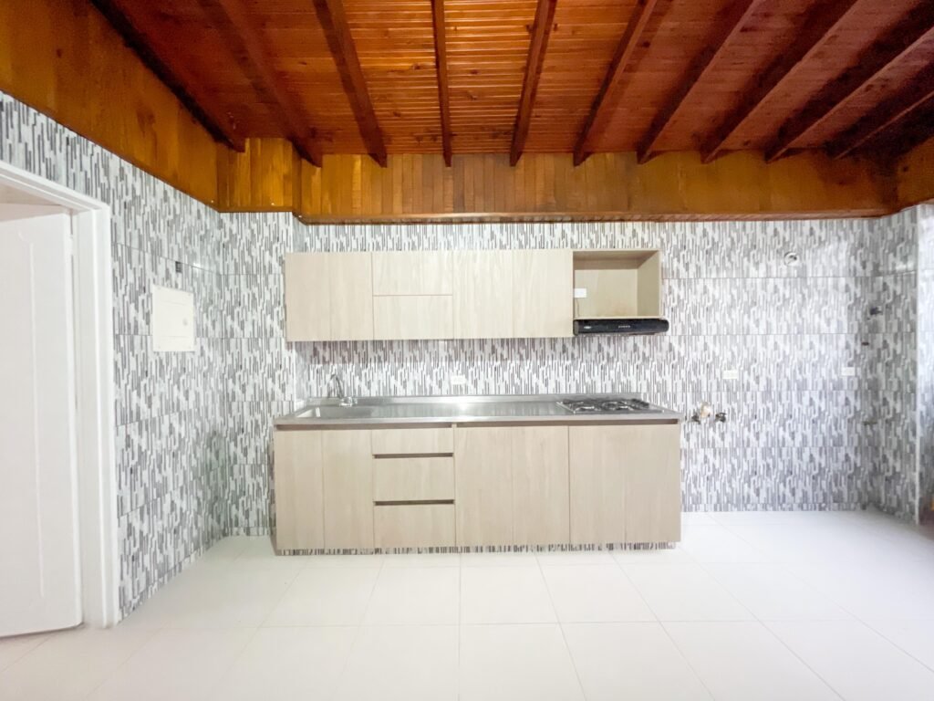 197506420260206102211