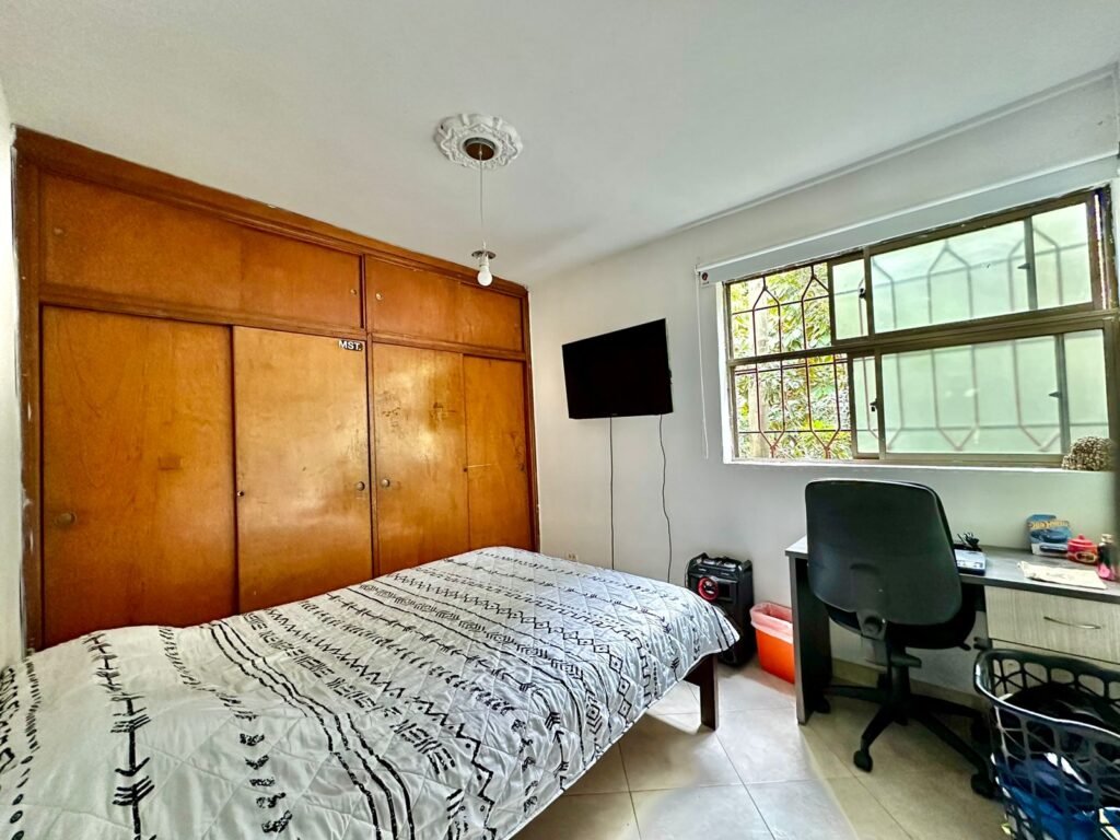 197506420260216094207