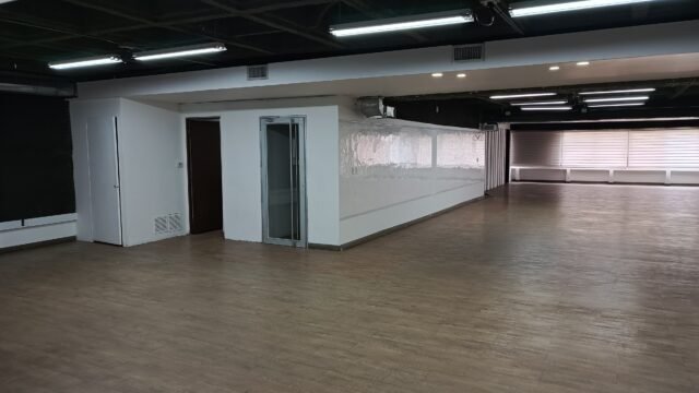 197506520251218095428