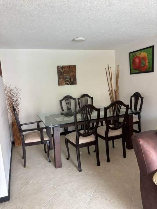 197506520260204092125