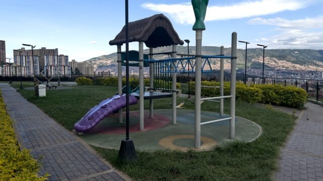 197506520260219040437