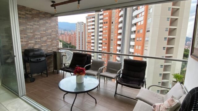 1975065320251212095053