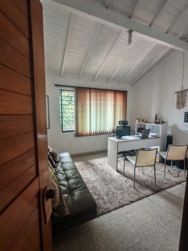 197506620260220033257