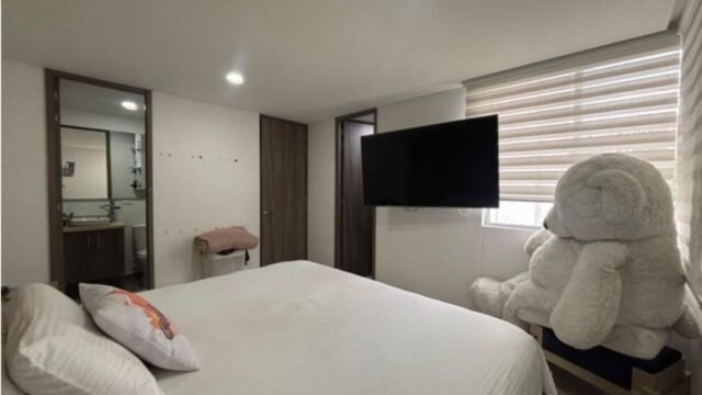 197506720251212103550