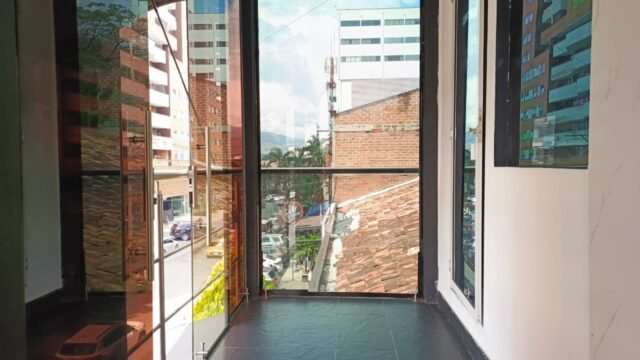 197506720251212125812