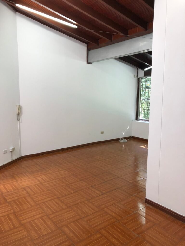 197506720251218122022