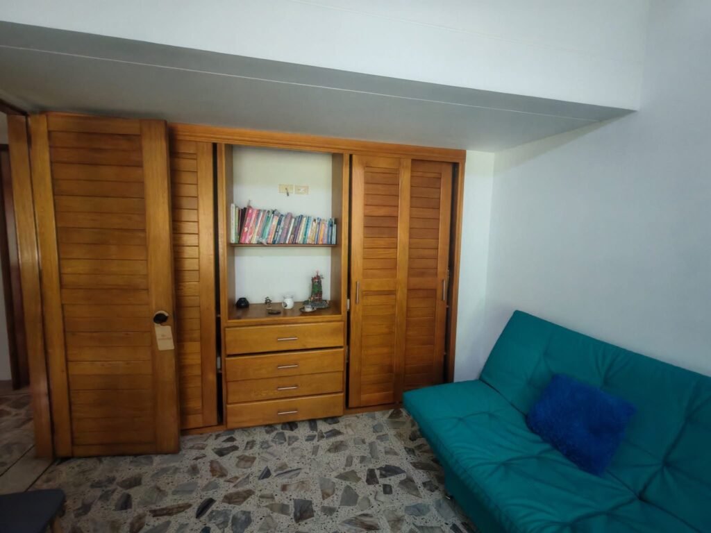 197506720260220033258