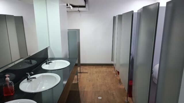 197506820251218095430