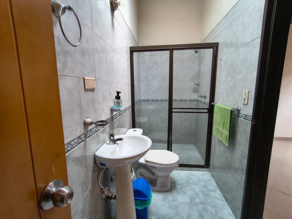 197506820260108102134