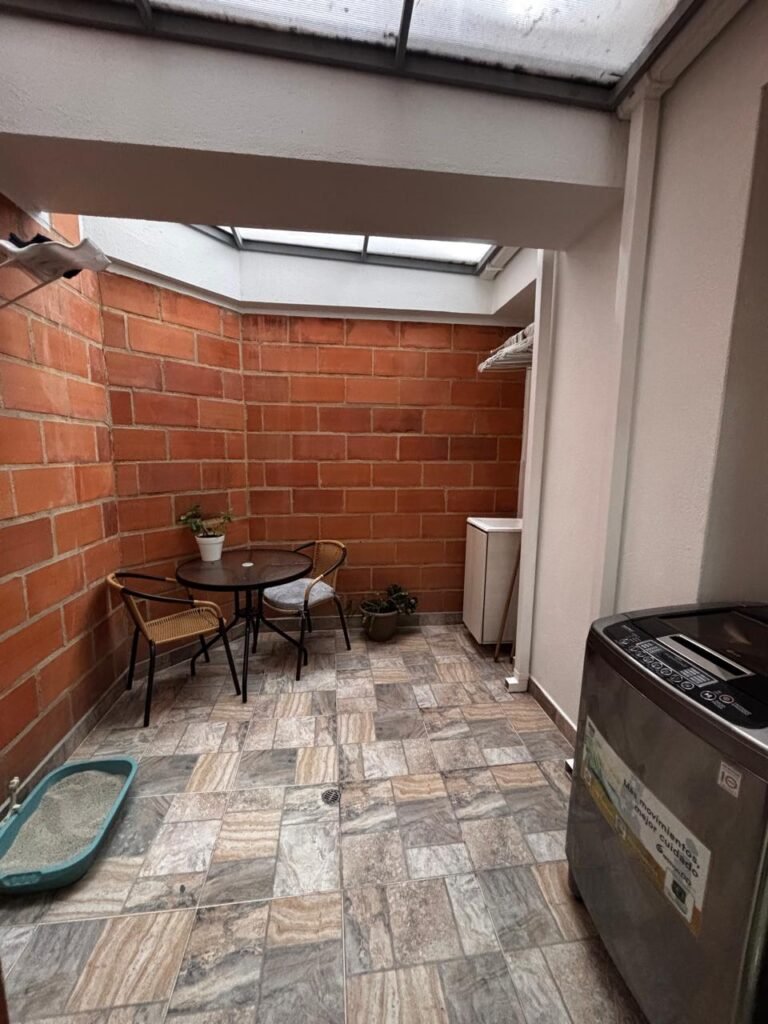 197506820260128012517