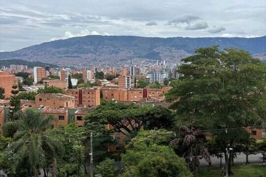 197506820260204092126